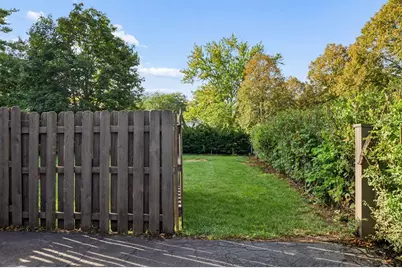 1701 Moreland Drive, Columbus, OH 43220 - Photo 45