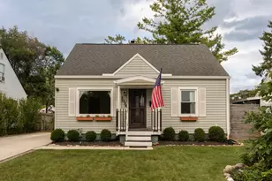 3034 Audubon Rd, Columbus, OH 43224 - Photo 1