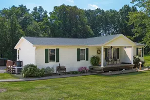 3805 Greengold Dr, Zanesville, OH 43701 - Photo 51