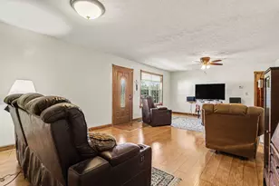 180 E Hydell Rd, Chillicothe, OH 45601 - Photo 7