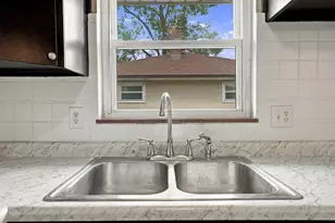 1925 Oakwood Ave, Columbus, OH 43207 - Photo 7