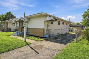 1925 Oakwood Ave, Columbus, OH 43207 - Photo 3