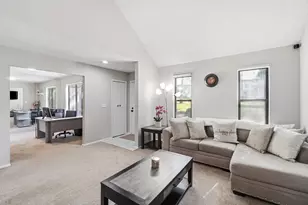 6254 Kendalwood Ct, Columbus, OH 43213 - Photo 7