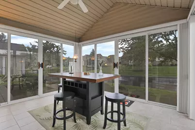 2018 Farmbrook Circle N, Grove City, OH 43123 - Photo 17