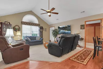 2018 Farmbrook Circle N, Grove City, OH 43123 - Photo 15