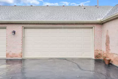 2018 Farmbrook Circle N, Grove City, OH 43123 - Photo 5