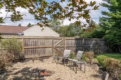 2568 Westmont Boulevard, Upper Arlington, OH 43221 - Photo 5