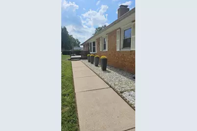3867 Noe Bixby Road, Columbus, OH 43232 - Photo 3