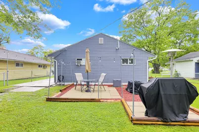 2438 Hanna Drive, Columbus, OH 43211 - Photo 37