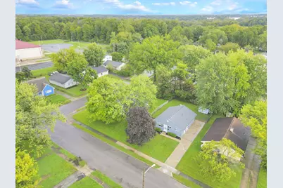 2438 Hanna Drive, Columbus, OH 43211 - Photo 49