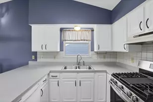 5725 Saucony Dr, Hilliard, OH 43026 - Photo 17