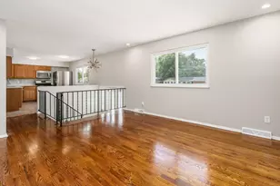 6336 Karl Rd, Columbus, OH 43229 - Photo 7