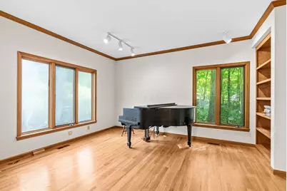 5050 Forest Trail, Columbus, OH 43230 - Photo 7