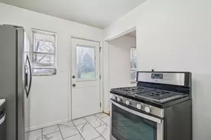 1880 Fairwood Ave, Columbus, OH 43207 - Photo 7