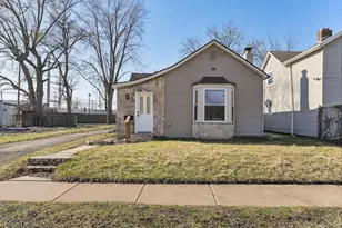 2481 Osceola Ave, Columbus, OH 43211 - Photo 1
