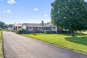 13450 Hoover Rd, Ashville, OH 43103 - Photo 5
