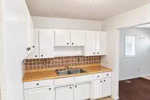 815 Chestershire Rd, Columbus, OH 43204 - Photo 7