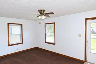 815 Chestershire Rd, Columbus, OH 43204 - Photo 3