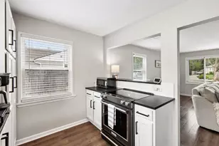633 Wetmore Rd, Columbus, OH 43214 - Photo 9