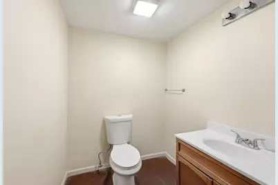 5720 Beechcroft Road #H, Columbus, OH 43229 - Photo 17