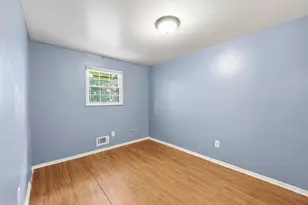 5720 Beechcroft Rd, Columbus, OH 43229 - Photo 11