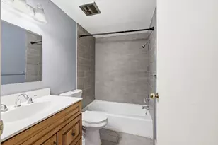 5720 Beechcroft Rd, Columbus, OH 43229 - Photo 13