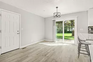 197 Helen Rd SW, Pataskala, OH 43062 - Photo 5