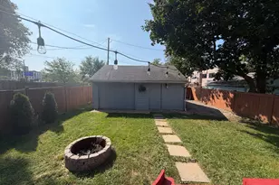 27 W Kenworth Rd, Columbus, OH 43214 - Photo 19