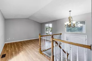 4943 Old Tree Ave, Columbus, OH 43228 - Photo 7