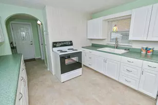 145 Colton Rd, Columbus, OH 43207 - Photo 11