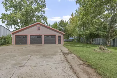 519 E Main Street, Hebron, OH 43025 - Photo 33