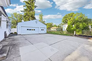 5595 Karl Rd, Columbus, OH 43229 - Photo 39