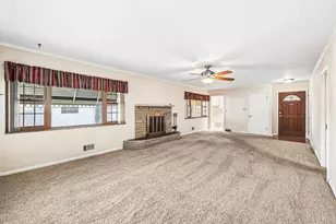5595 Karl Rd, Columbus, OH 43229 - Photo 5