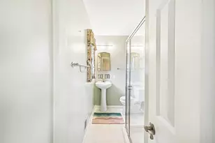 5595 Karl Rd, Columbus, OH 43229 - Photo 27