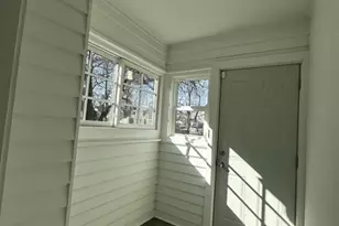 1066 E 17th Ave, Columbus, OH 43211 - Photo 17