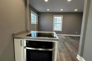 1066 E 17th Ave, Columbus, OH 43211 - Photo 7