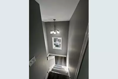 1066 E 17th Avenue, Columbus, OH 43211 - Photo 9