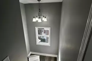1066 E 17th Ave, Columbus, OH 43211 - Photo 9