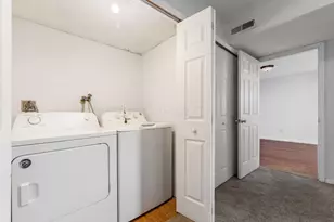 1126 Merrimar Cir N, Columbus, OH 43220 - Photo 21