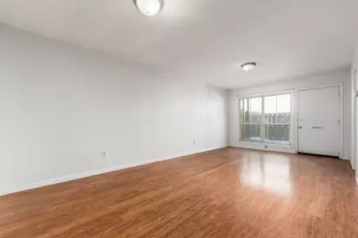 1126 Merrimar Circle N #H, Columbus, OH 43220 - Photo 11