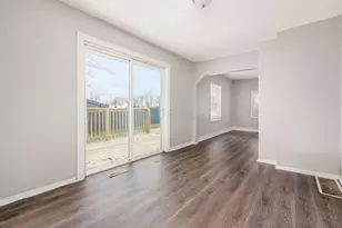 21 Benfield Ave, Columbus, OH 43207 - Photo 7