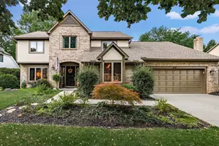 8185 Linden Leaf Cir, Columbus, OH 43235 - Photo 1