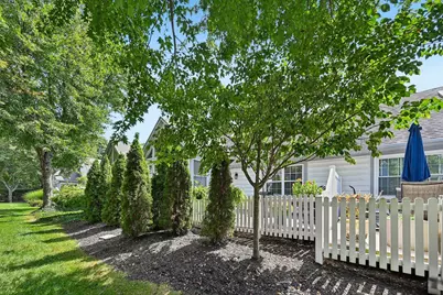 6423 Upper Lake Circle, Westerville, OH 43082 - Photo 5
