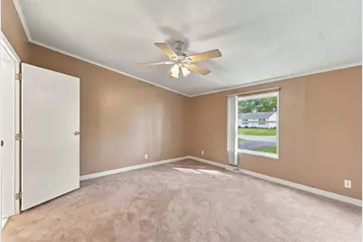 105 Beard Street, Frazeysburg, OH 43822 - Photo 17