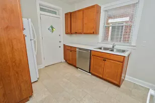 286 S Cypress Ave, Columbus, OH 43223 - Photo 13