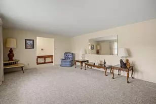 1268 Ponderosa Ct, Fairborn, OH 45324 - Photo 5
