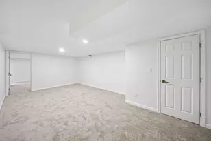 3857 Patricia Dr, Columbus, OH 43220 - Photo 49