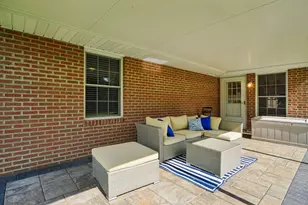 321 Ashley Ln, West Jefferson, OH 43162 - Photo 25