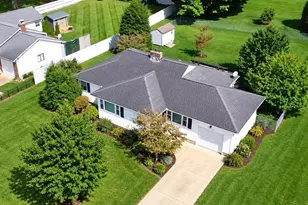 204 N Edgewood Rd, Mount Vernon, OH 43050 - Photo 1