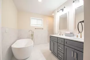 2689 Abington Rd, Columbus, OH 43231 - Photo 29